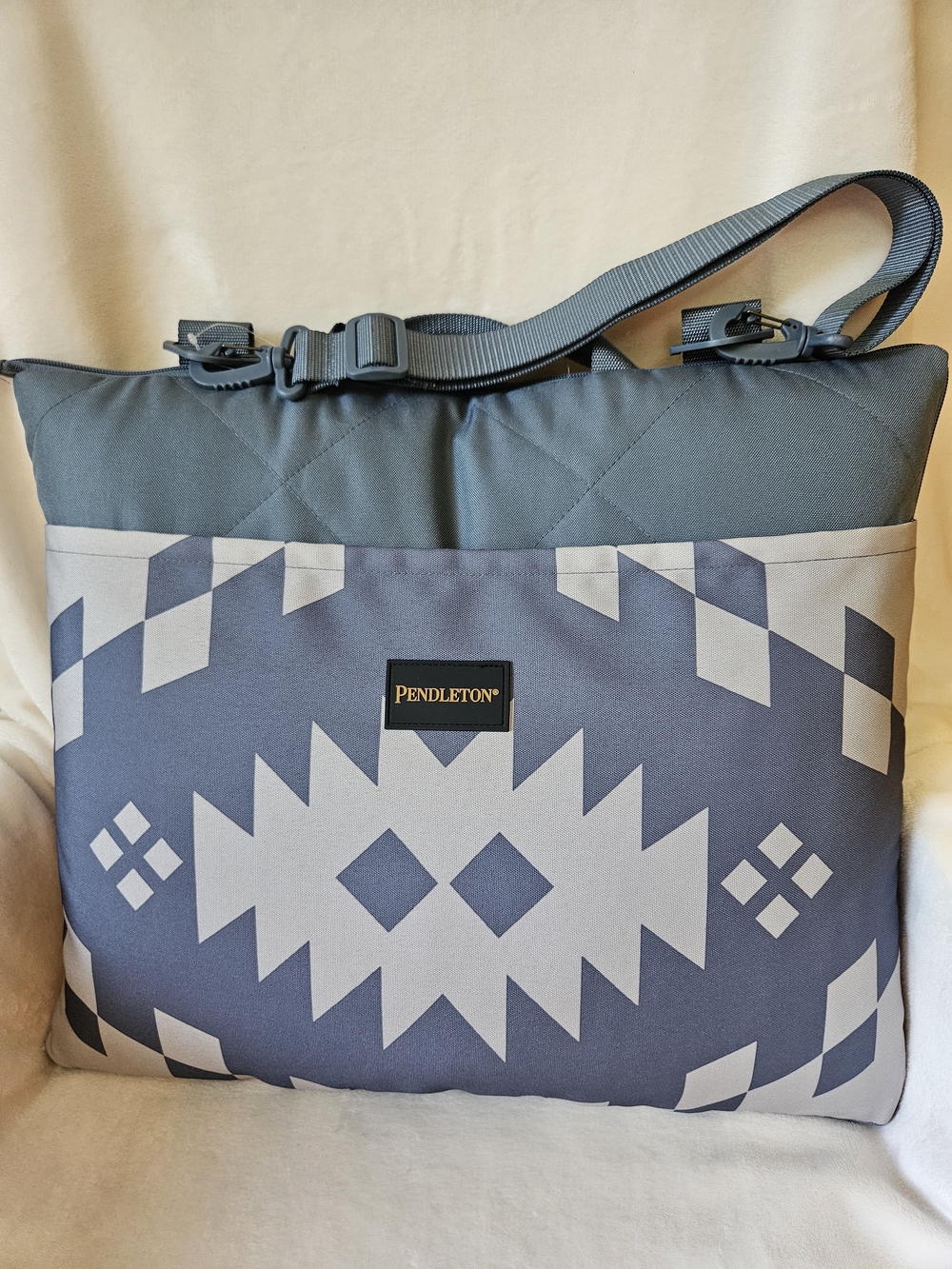 Pendleton Water Resistant Outdoor Packable Lightweight Blanket Blue Southwestern